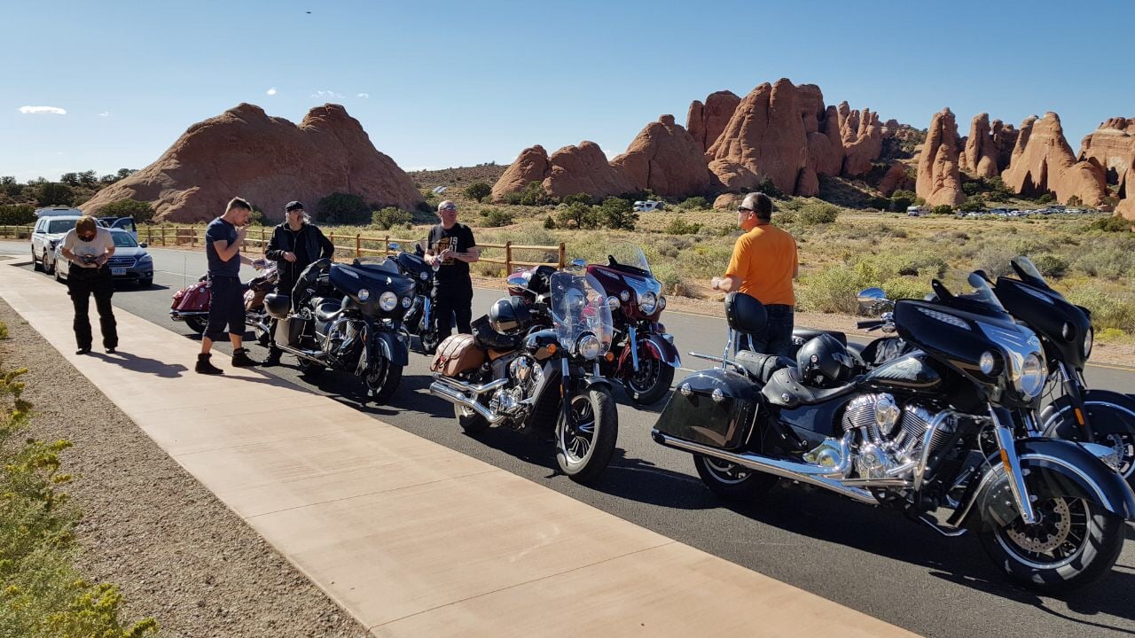 Moppeds in Arches